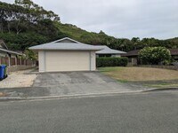 Building Photo - 323MUR