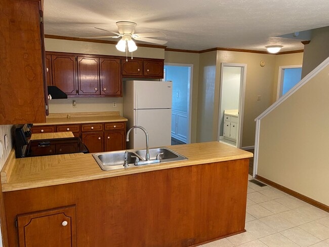 Building Photo - 513 Adams Mill Ln