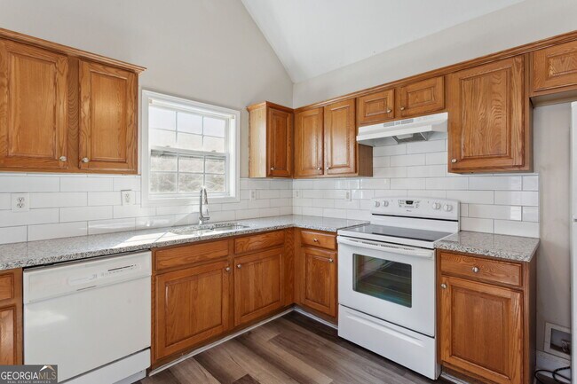 Building Photo - 1510 Brooks Pointe Ct