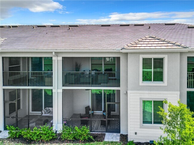 Building Photo - 15980 Grassland Ln