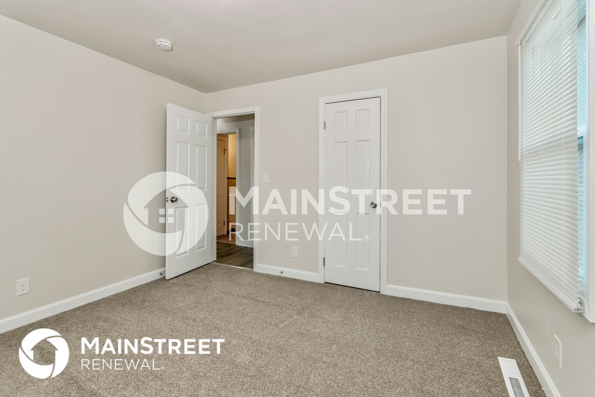 Building Photo - 5401 Johnsontown Rd