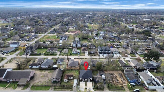 Building Photo - 4506 Aledo St