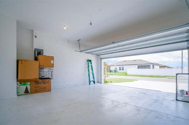 Building Photo - 825 Orchid Grove Blvd
