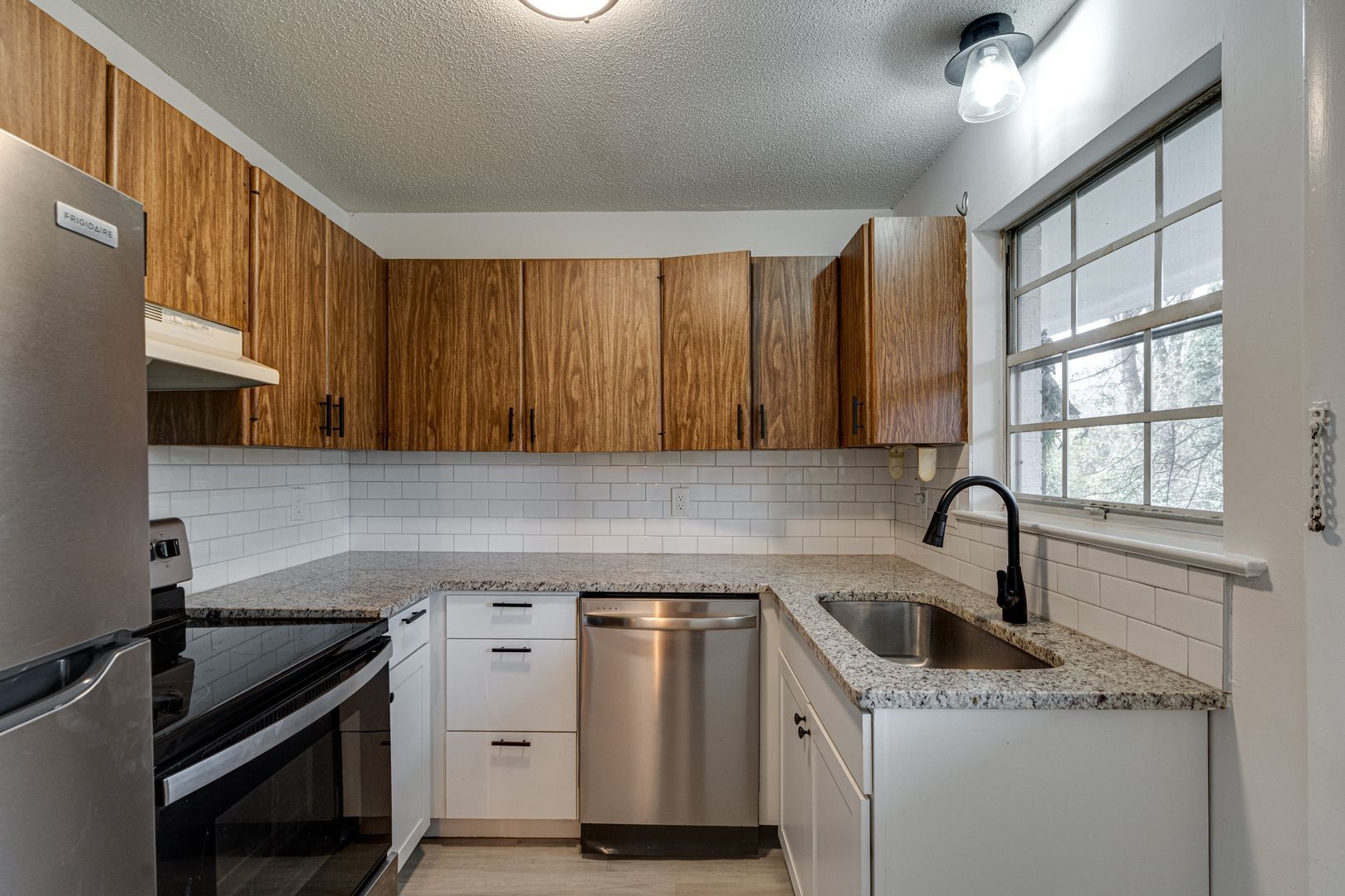 Building Photo - 2845 Dayton Blvd