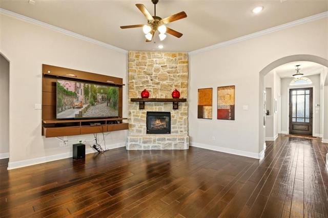Building Photo - 1313 Baynes Dr