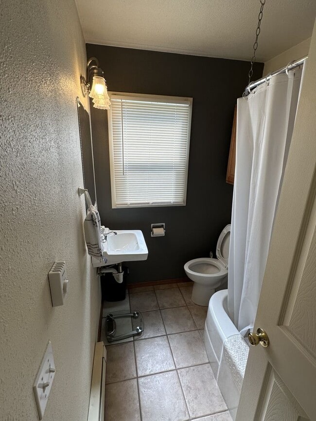 Building Photo - RIchland Duplex for Lease