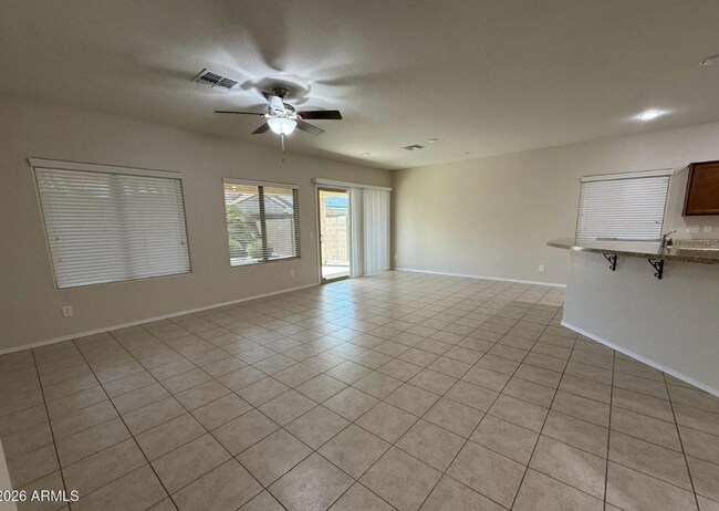 Building Photo - 3417 N San Marin Dr