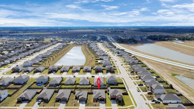 Building Photo - 6306 Highland Trl Dr