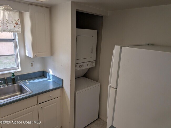 Building Photo - 3135 Shady Dell Ln