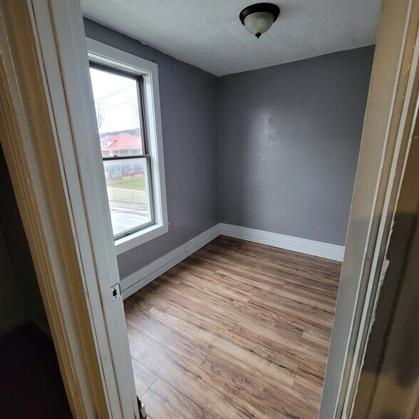 Building Photo - 1324 S Pittsburgh St