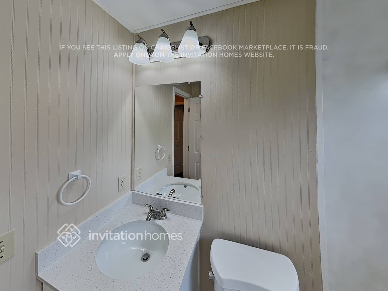 Building Photo - 1545 Reade Cir