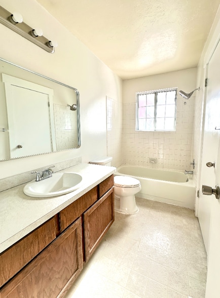 Building Photo - 3105 W 8525 S