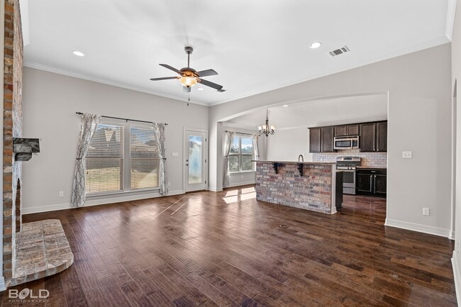 Building Photo - 2370 Tallgrass Cir