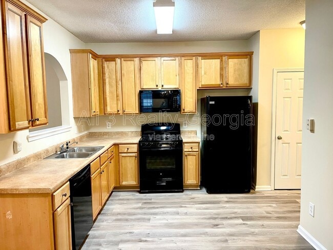 Building Photo - 29 Preserve Dr