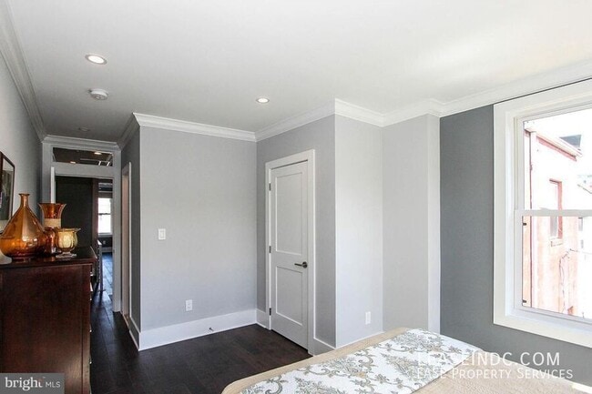 Building Photo - 32 N Street NW-