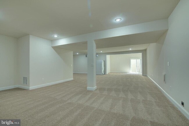 Building Photo - 23685 Kilkerran Dr