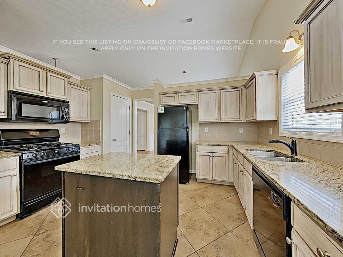 Building Photo - 3186 Millash Run NE