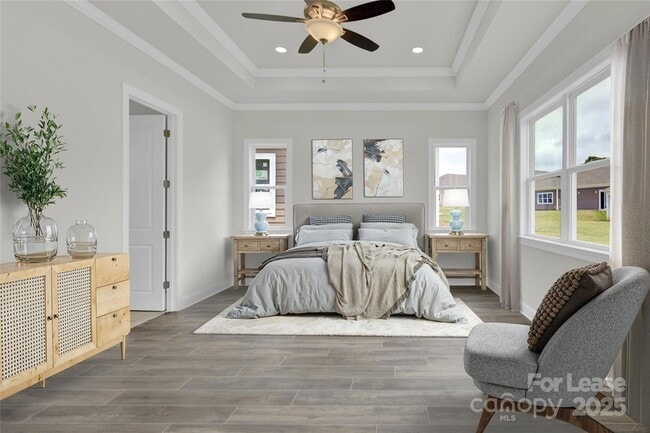 Building Photo - 6697 Star Dr