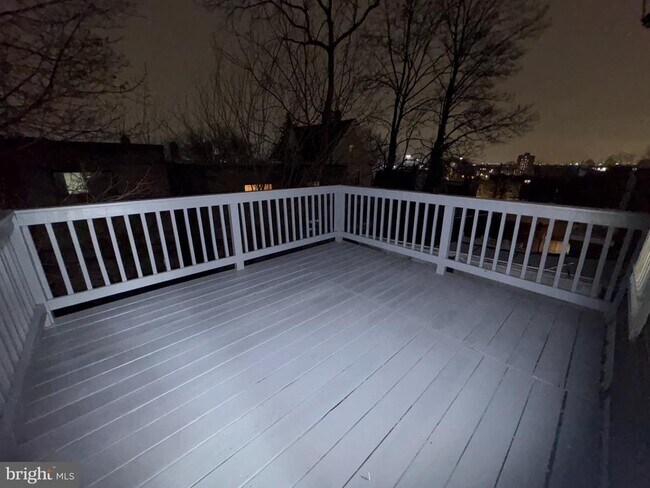 Building Photo - 5921 N 12th St