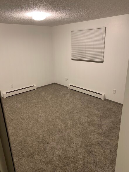 Building Photo - 3611 Butternut Dr