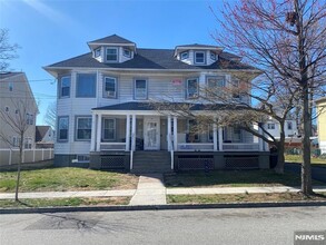 Building Photo - 29 High St