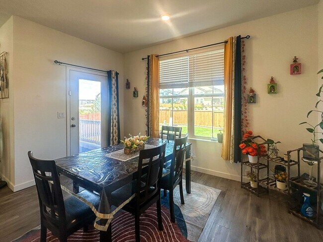 Building Photo - CORNER LOT! - DOVE VILLAGE PAIRED HOME 3bd 2.5ba 3,091sq.ft. Built in 2023 FOR RENT