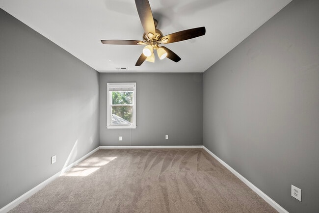Building Photo - 8324 Bellingham Cir
