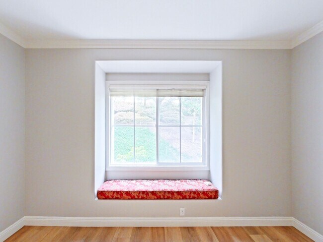 Building Photo - Beautiful 3-Bedroom Home in the Sought-After Trinidad Community, Talega