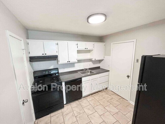 Building Photo - 2251 Salt Springs Pl