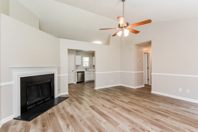 Building Photo - 1412 River Landing Way
