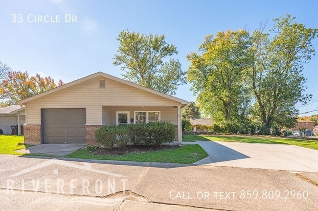 Building Photo - 33 Circle Dr