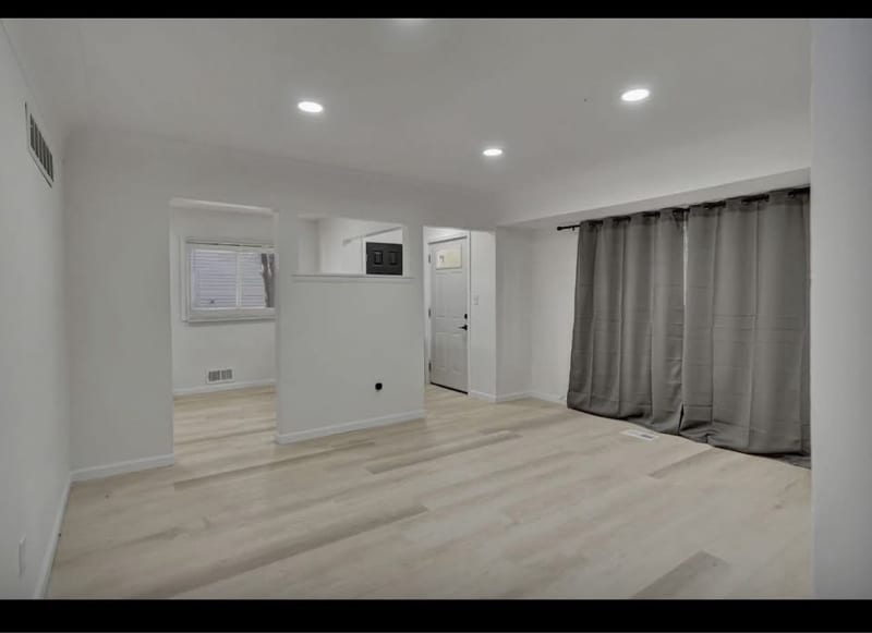 Building Photo - 3608 Providence St