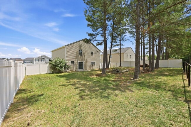 Building Photo - 448 Botanical Ct