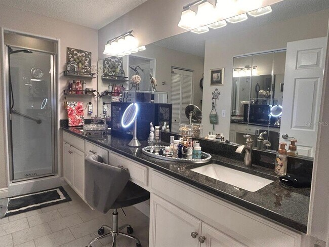 Building Photo - 9289 SW 92nd Ln