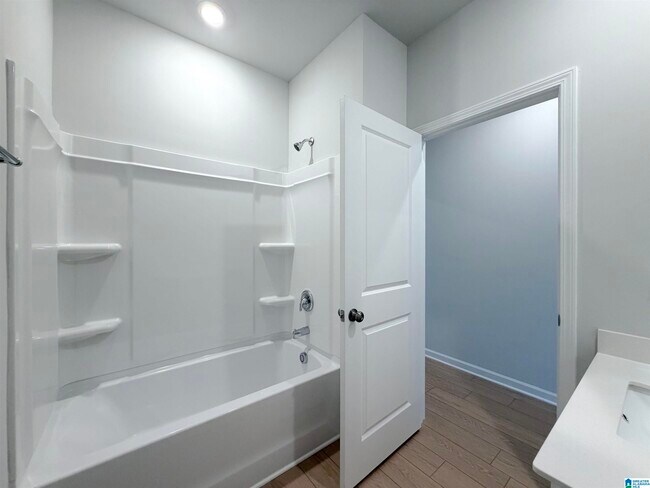 Building Photo - 22754 Dashwood Ln