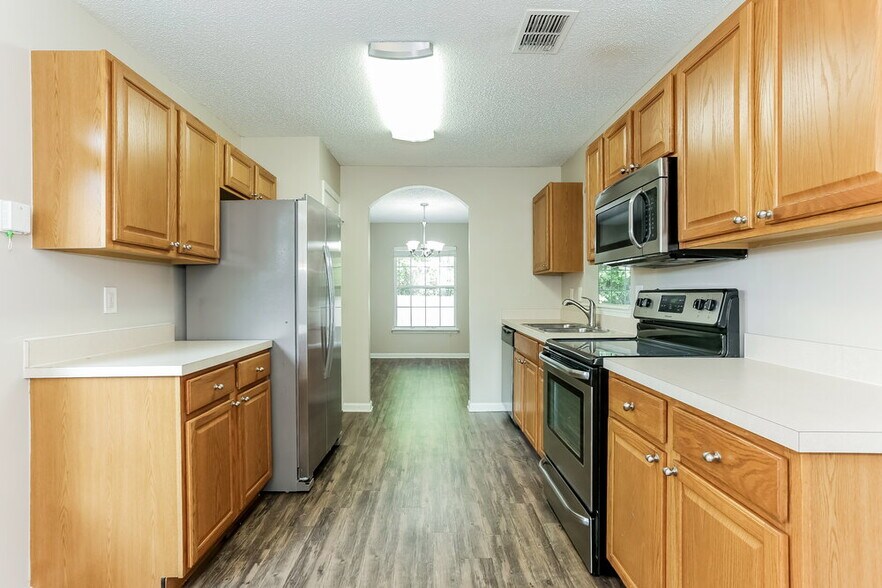 Building Photo - 2743 Cold Creek Blvd