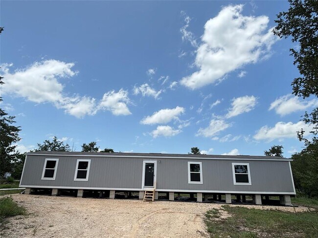 Building Photo - 277 Elm Forest Loop