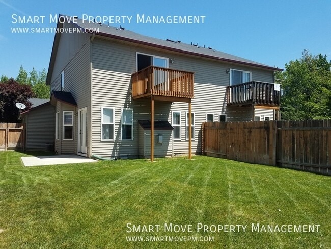 Building Photo - 11243 W Stallion Ln