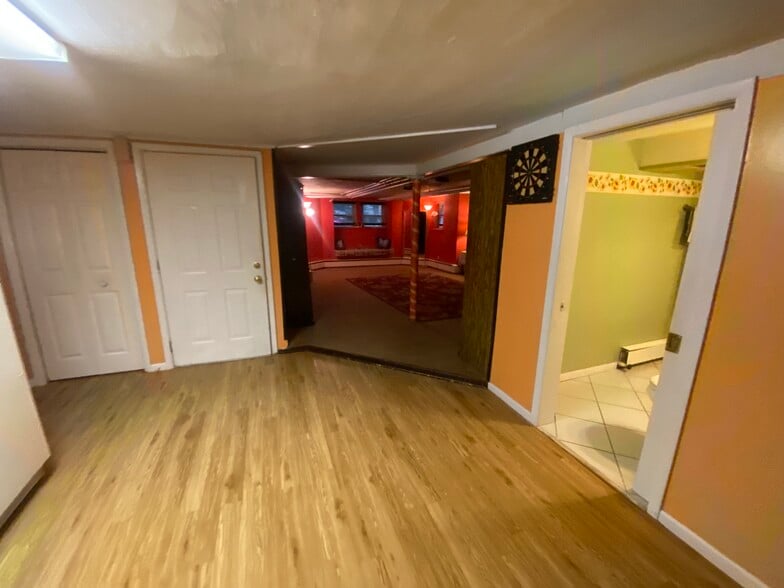 Building Photo - 6641 N Campbell Ave