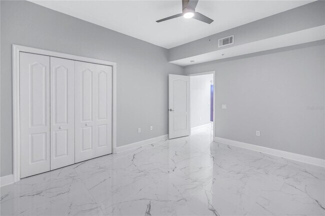 Building Photo - 12077 Gandy Blvd N