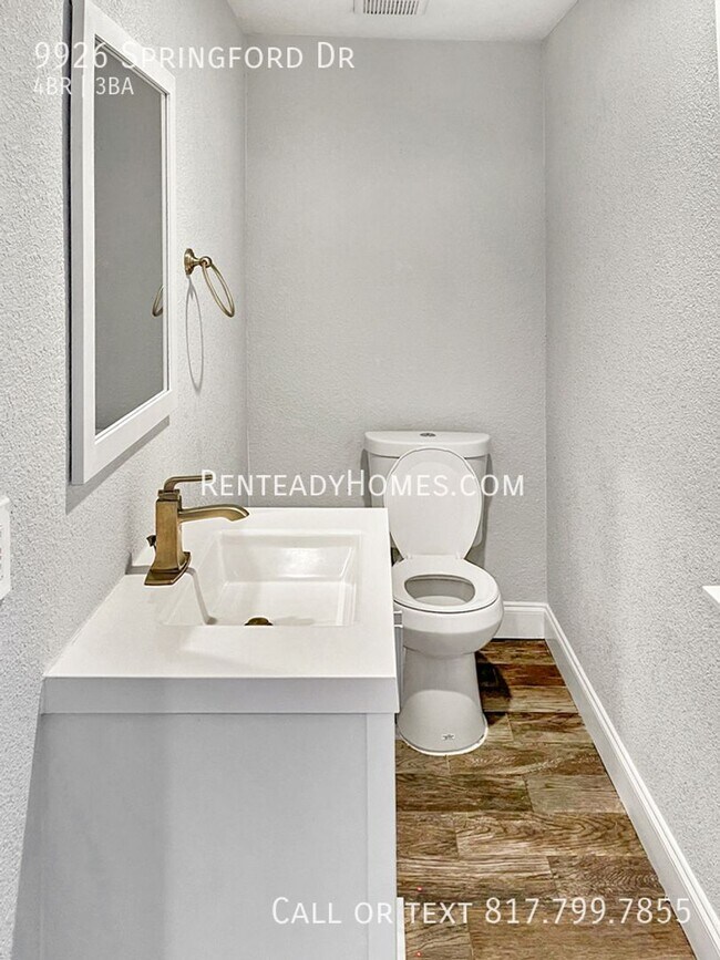Building Photo - 9926 Springford Dr