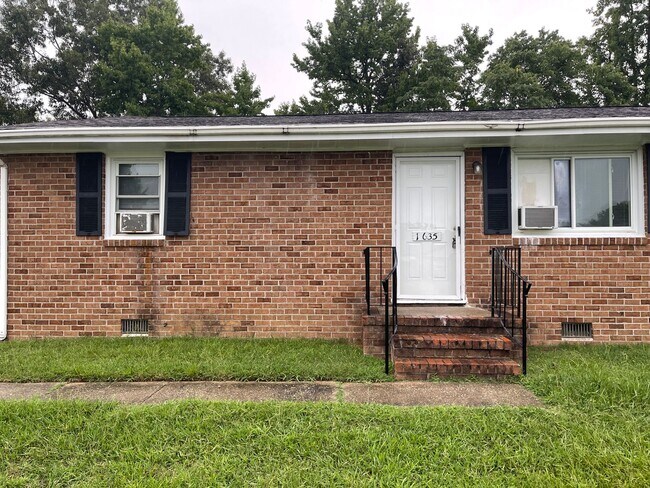 Primary Photo - N Valor Drive 1633