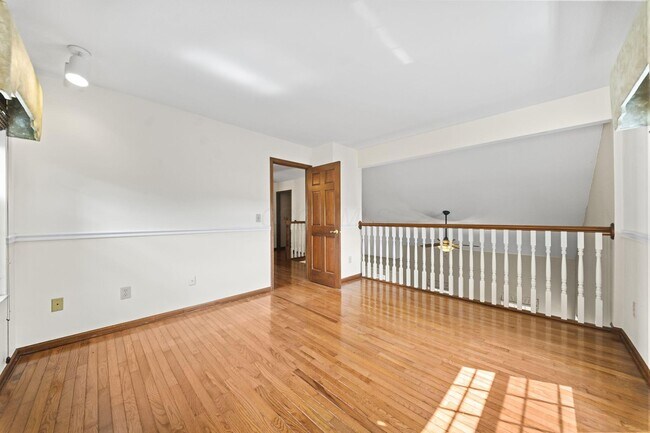 Building Photo - 7854 Astra Cir