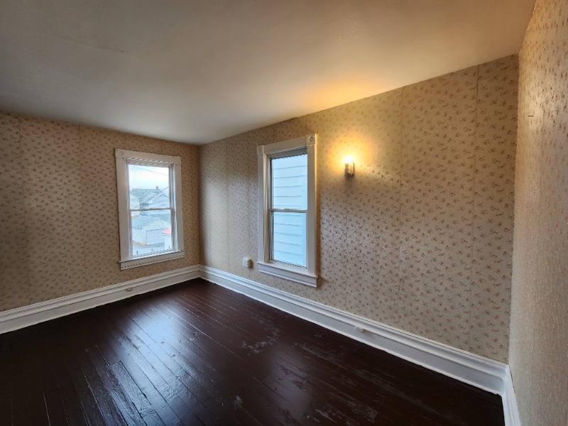 Building Photo - 610 Bell Ave