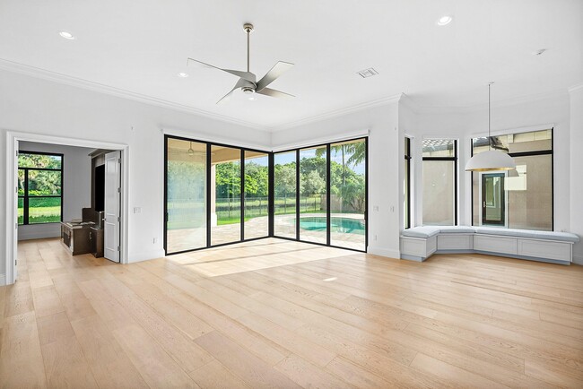 Building Photo - 9599 Moritz Way
