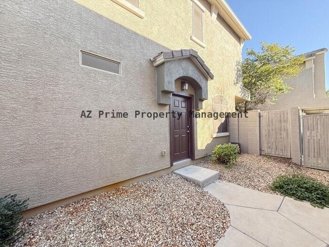 Building Photo - 2150 W Alameda Rd