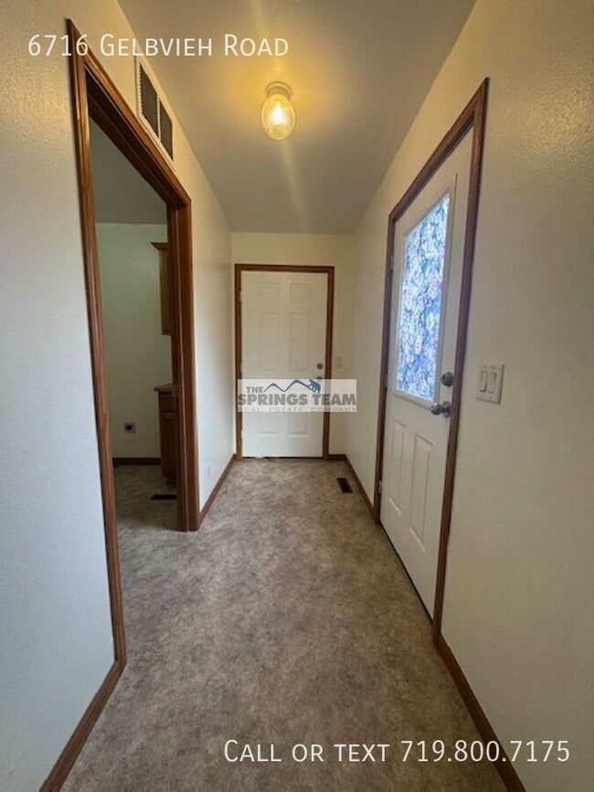 Building Photo - 6716 Gelbvieh Rd