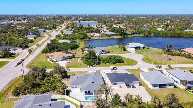 Building Photo - 159 Antilla Dr