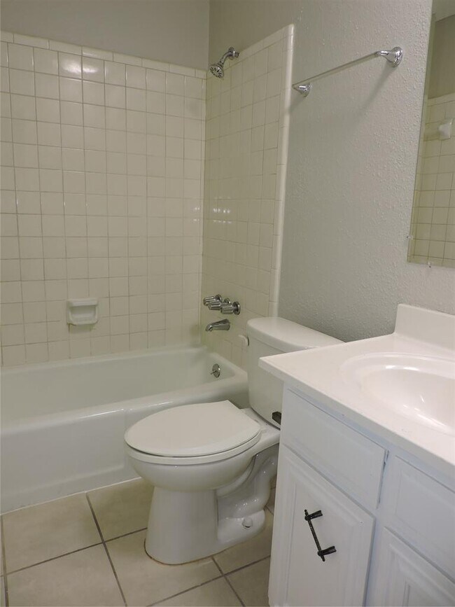 Building Photo - 8509 Fathom Cir