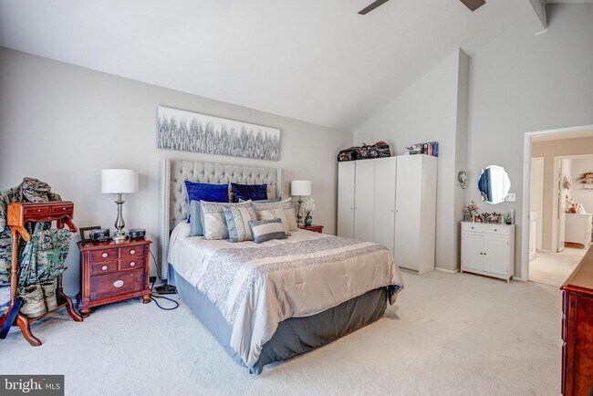 Building Photo - 7813 Mulberry Bottom Ln